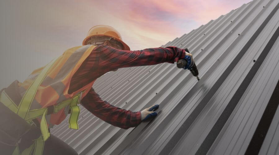 Professional gutter cleaning in Lansing, NY